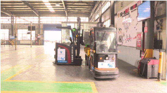 看5G“智慧工廠”如何提高工作效率！